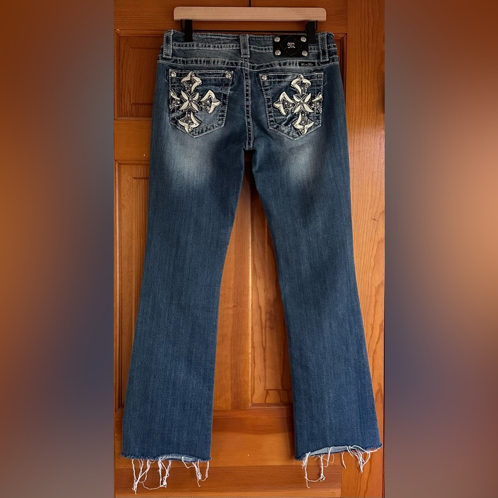 Miss Me Bling Rhinestone Pocket Bootcut Jeans JV8282B Size 30 Signature Boot